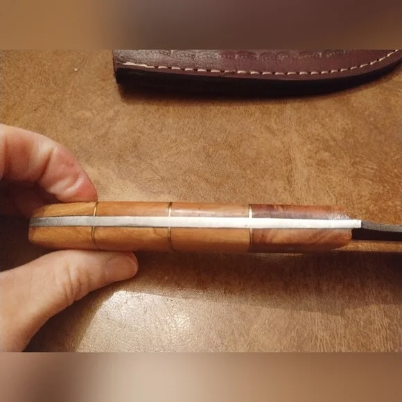 New Damascus steel blade men's hunting knife with sheath - Picture 7 of 10